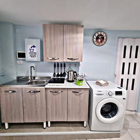 Manfredi Home Bari Bagian luar foto