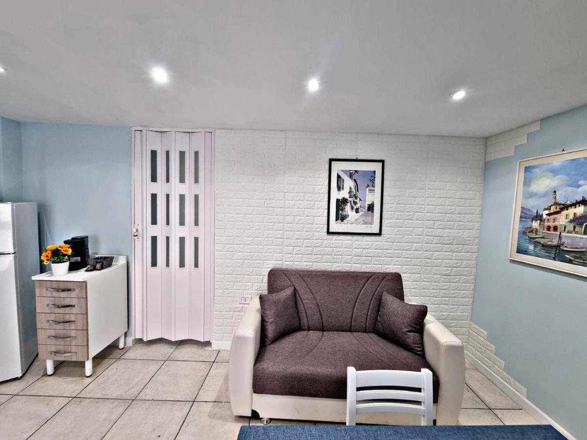 Manfredi Home Bari Bagian luar foto