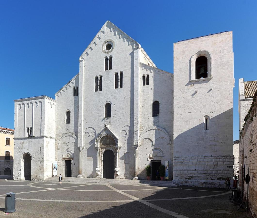 Manfredi Home Bari Bagian luar foto